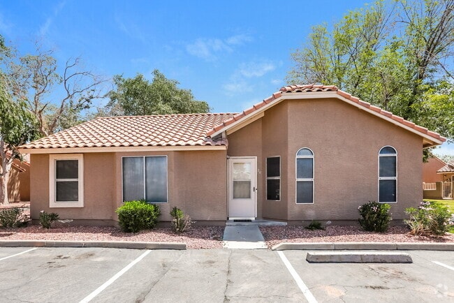 Building Photo - 7040 W Olive Ave