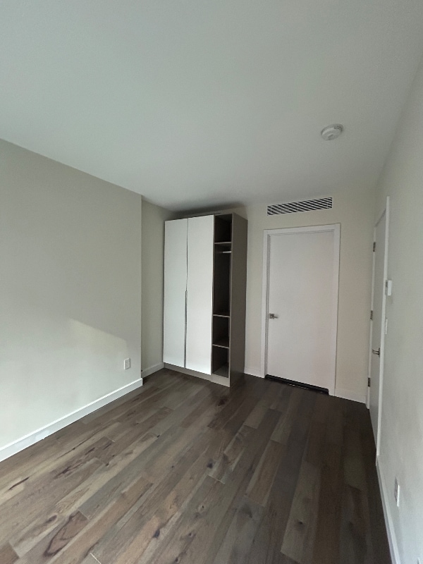 Foto del edificio - 41-14 27th St
