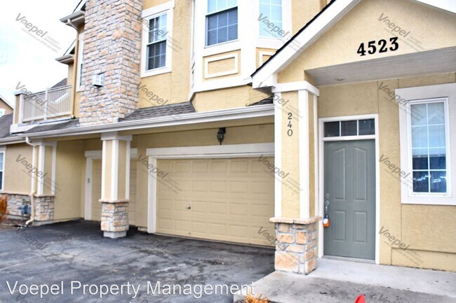 Foto del edificio - 2 br, 2 bath House - 4523 W 159th Terrace ...