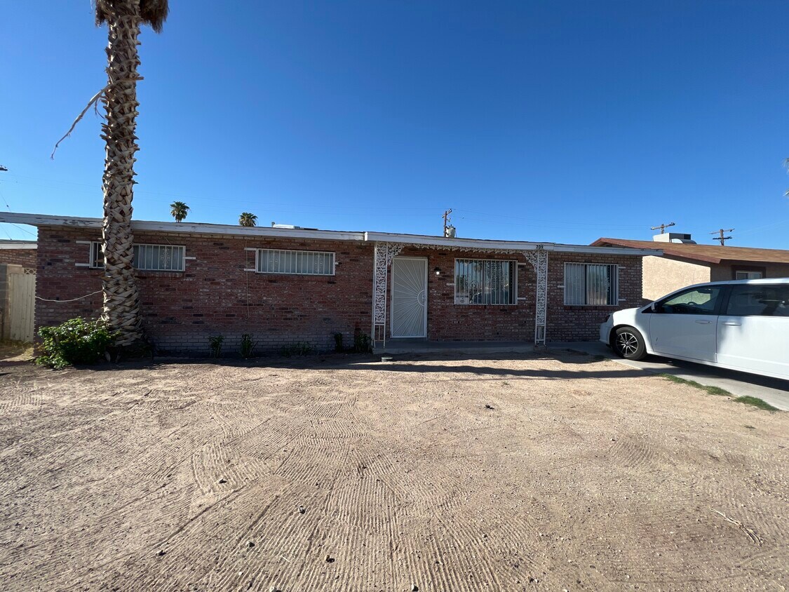 709 Hause Ave, North Las Vegas, NV 89030 House Rental in North Las