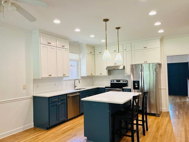 Foto del edificio - 1420 Calloway Ct