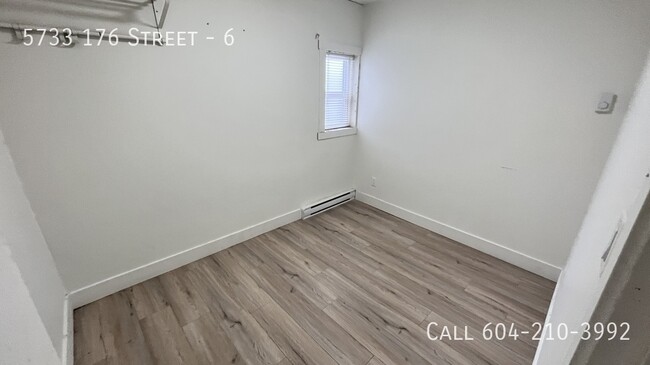 Photo du bâtiment - 2 Bedroom in Downtown Cloverdale