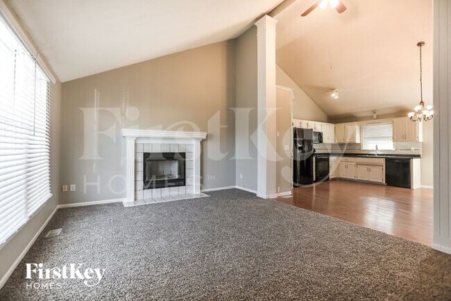 Building Photo - 6826 Willis Dr