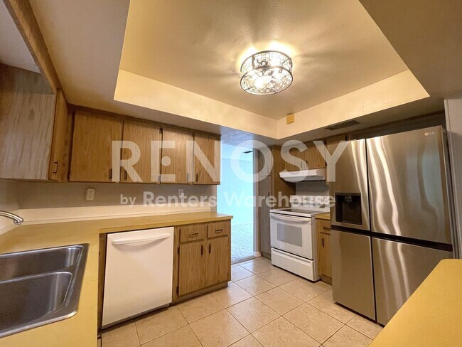 Foto del edificio - 802 Embassy Rd