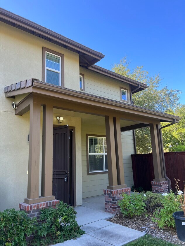 11301 Cuervo Way, Atascadero, CA 93422 House Rental in Atascadero, CA