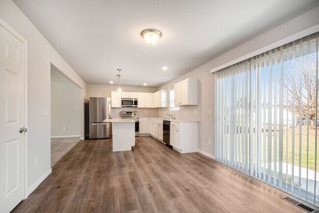 Building Photo - Apply by March 20th and take advantage of $500 off your move-in cost. Don’t miss this limited-tim...