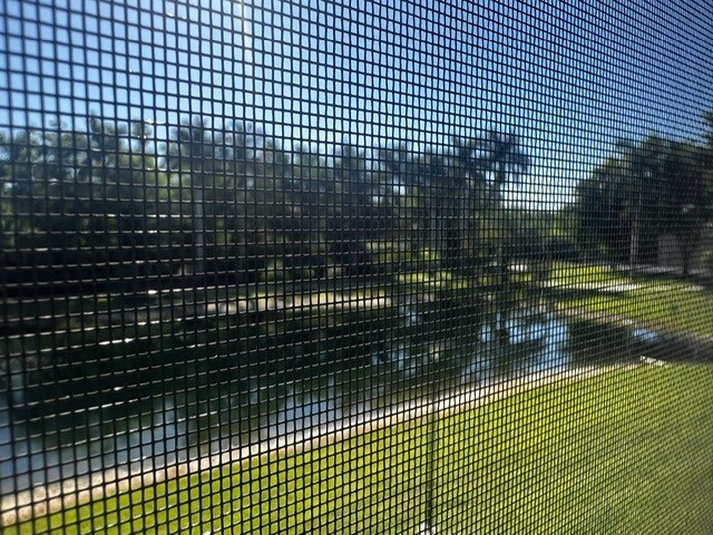 Foto del edificio - 14831 Park Lake Dr