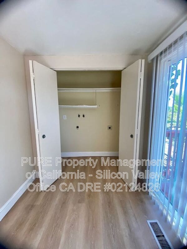 Foto del edificio - 334 Otono Ct