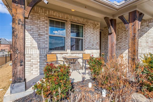 Building Photo - 7132 Aves St