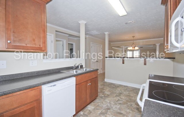 Foto del edificio - 2206 Brechin Ln