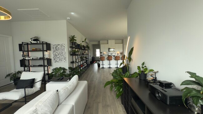 Foto del edificio - 2042 Live Oak Dr