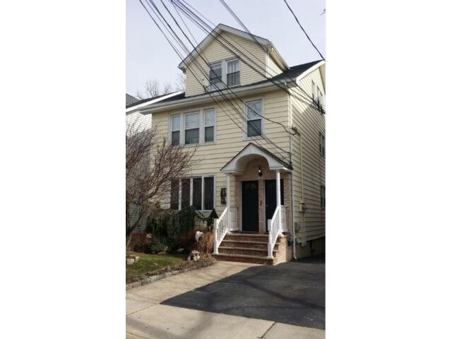 Primary Photo - 168 Rutherford Pl