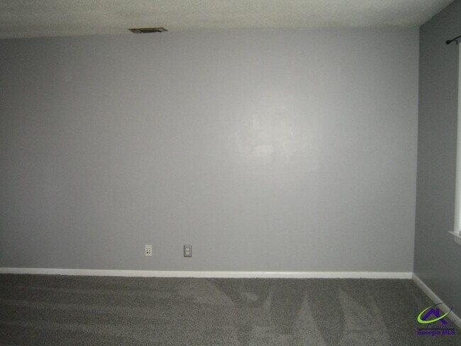 Foto del edificio - 6 Hampton Square