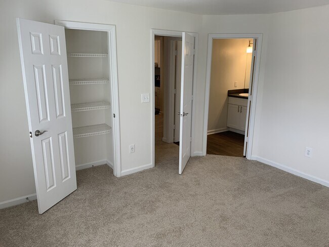 Interior Photo - Wesley Hampstead Apartments at Douglasville