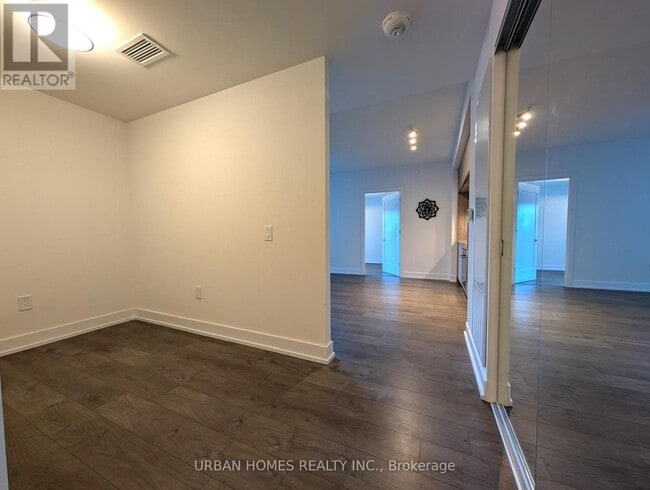 Building Photo - 25 Adra Grado Way