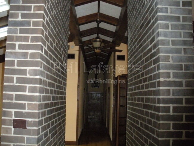 Foto del edificio - 2547 Nottingham Pl