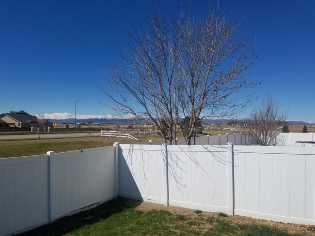 Building Photo - 3653 Mount Flora