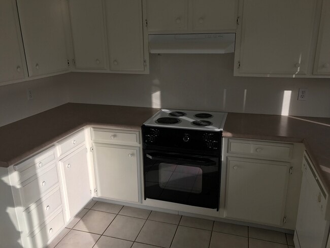 Foto del edificio - 1908 S Pride St