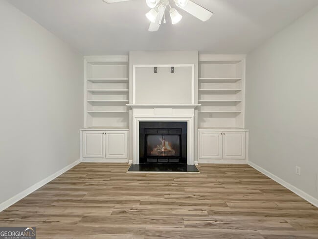 Foto del edificio - 1645 Southgate Mill Dr