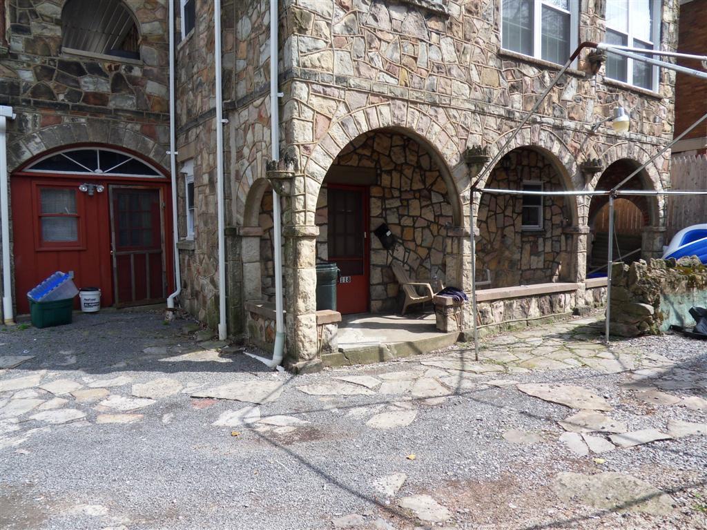 Foto principal - 120 S Walnut St