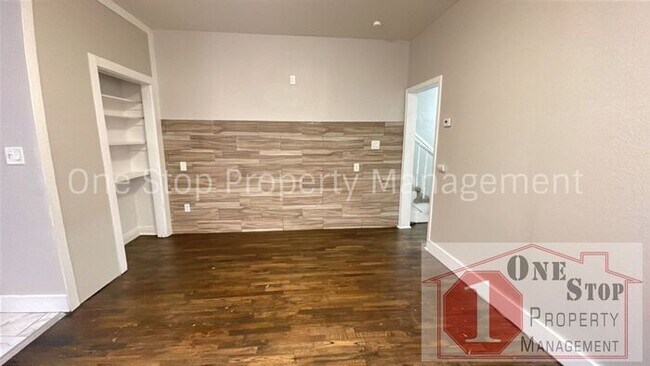 Building Photo - Beautiful 4 Bedroom 2 Bathroom Home in Kan...