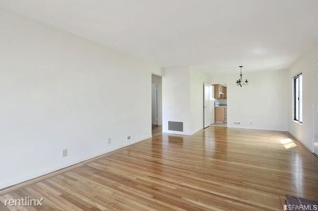 Building Photo - 2 br, 1.5 bath House - 1083 S Mayfair Ave