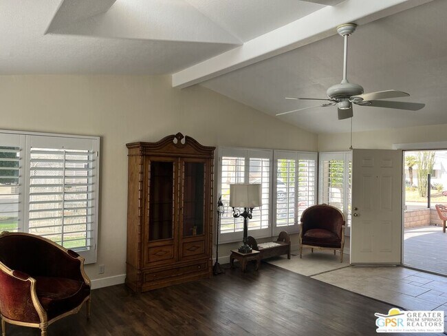 Foto del edificio - 38153 Noble Canyon Dr