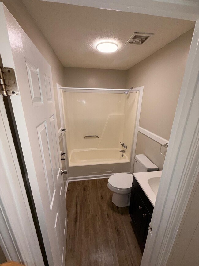 Foto del edificio - 136 Cotton Top Ct