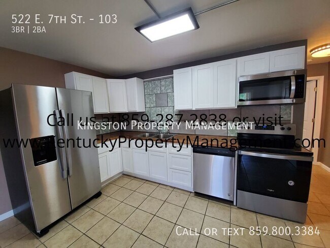 Building Photo - Beautifully Spacious 3 Bedroom Now Availab...