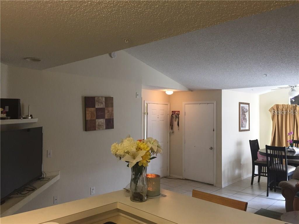 Foto del edificio - 2203 Key W Ct