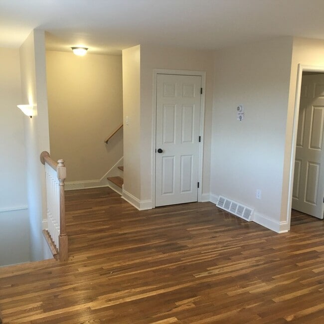 Photo - 3 Bedroom Renovated Borough Townhome with Fenced Yard & Off-Street Parking – Walk to Downtown Wes...