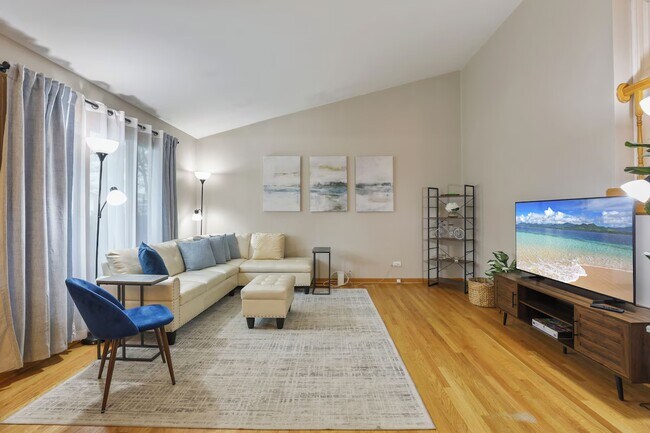 Foto del edificio - 105 N Prindle Ave