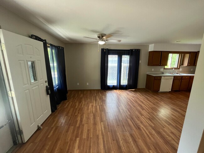 Foto del edificio - 6940 Shattuck Rd