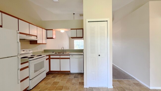 Foto del edificio - 164 Reserve Cir