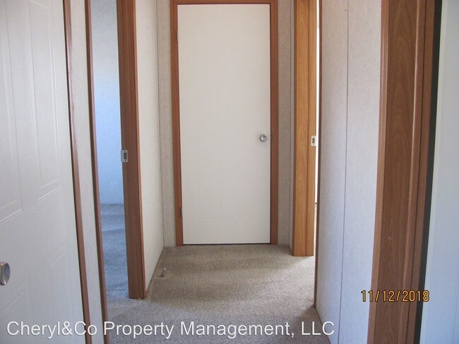 Foto del edificio - 3 br, 2 bath House - 261 Curtis Avenue