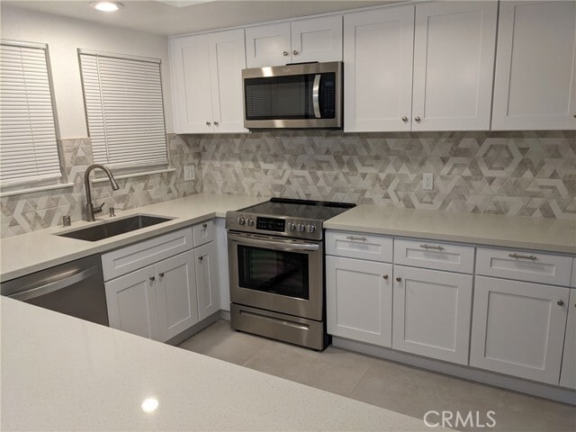 Building Photo - 968 Calle Aragon