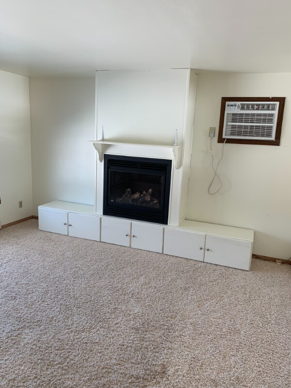 Foto del edificio - 2633 Shorehaven Ln