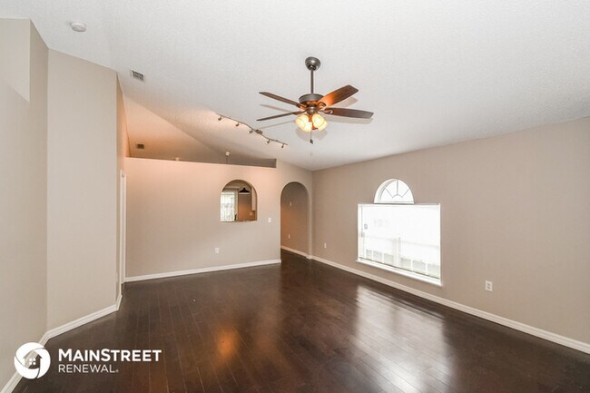 Building Photo - 7336 Lawn Tennis Ln