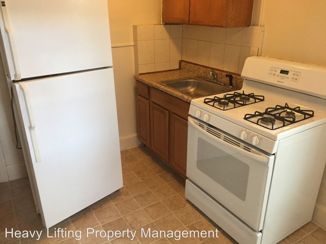 Primary Photo - 235 Hummel Ave
