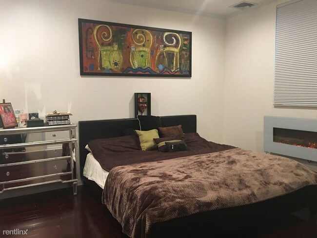 Foto del edificio - 2 br, 2 bath - 23 Brewster St