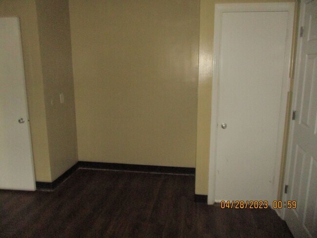 Foto del edificio - 1510 N Davis St