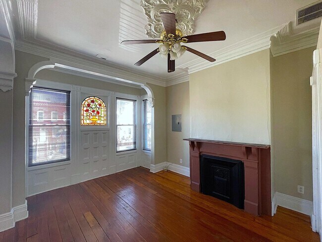 Foto del edificio - 25 Boyd Ave