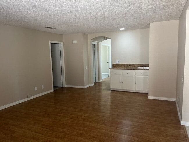 Foto del edificio - 4 bedroom Home in the heart of Temecula