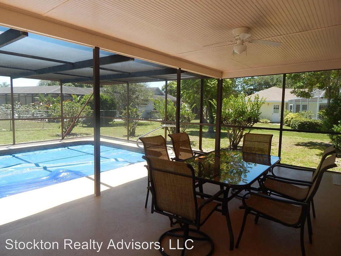 Primary Photo - 1549 Springwood Dr