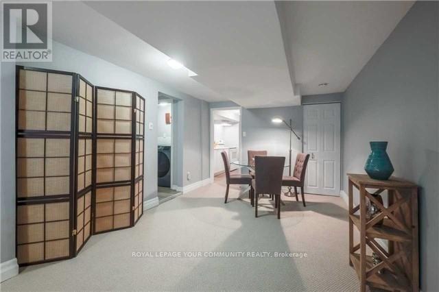 Building Photo - 52 Tweedrock Crescent