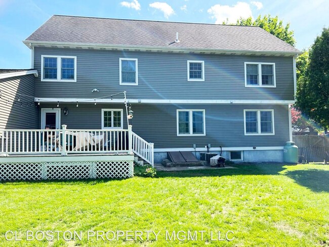 Building Photo - 4 br, 3.5 bath House - 775 Lincoln St