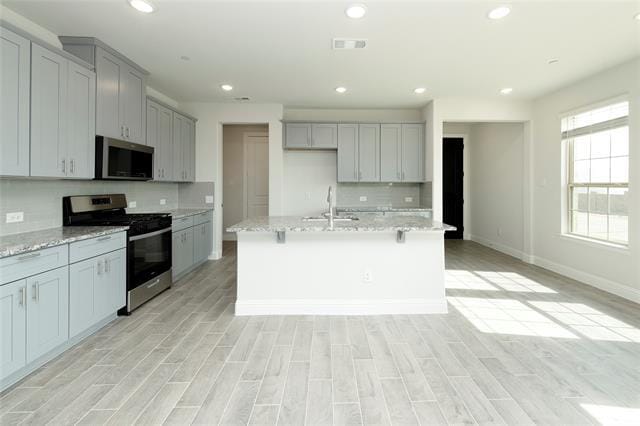 Building Photo - 1068 Keswick Dr