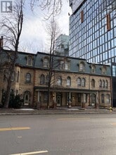 Building Photo - 207 Jarvis St