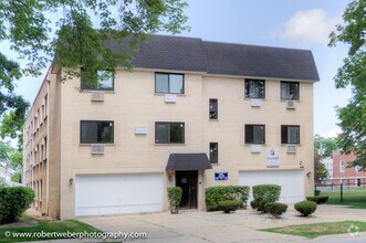 Building Photo - 800 Graceland Ave