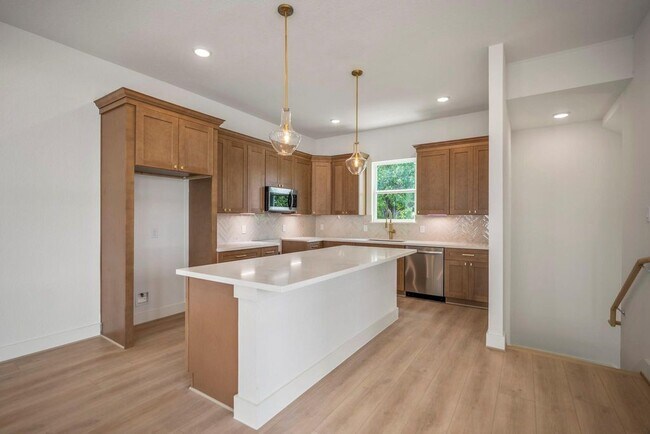 Building Photo - Garcia Homes on E 23rd